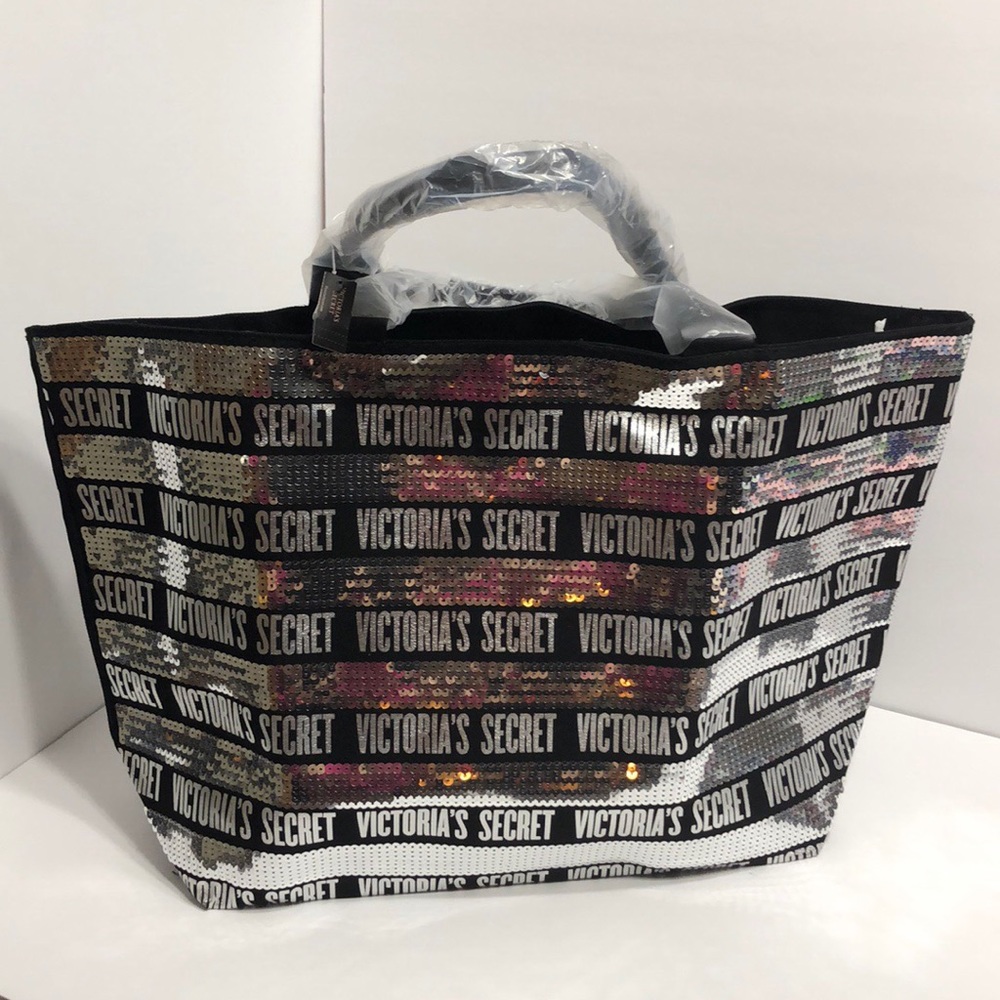 🆕 VICTORIA’S SECRET Sequined Tote • Black/Silver